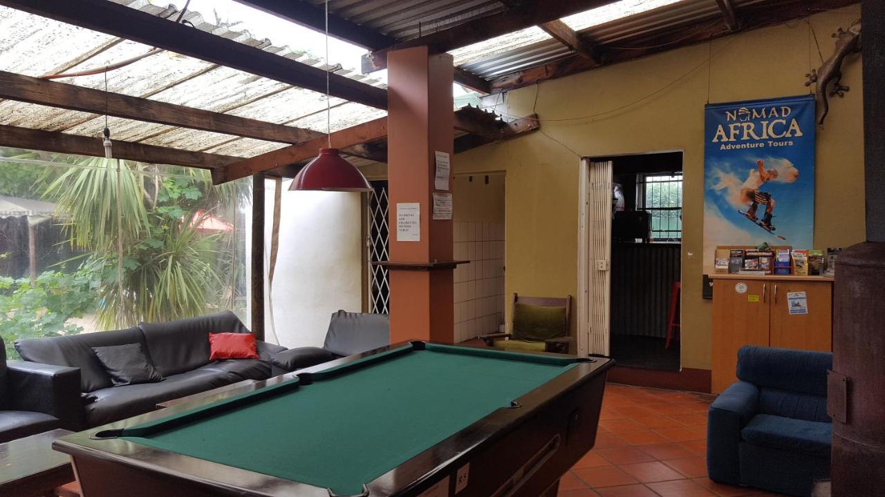 Stumble Inn Backpackers Стеленбош Екстериор снимка